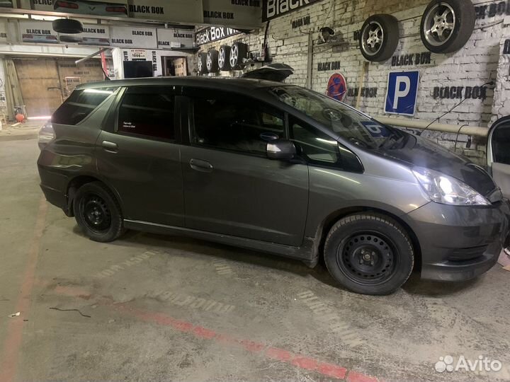 Аренда автомобили под такси