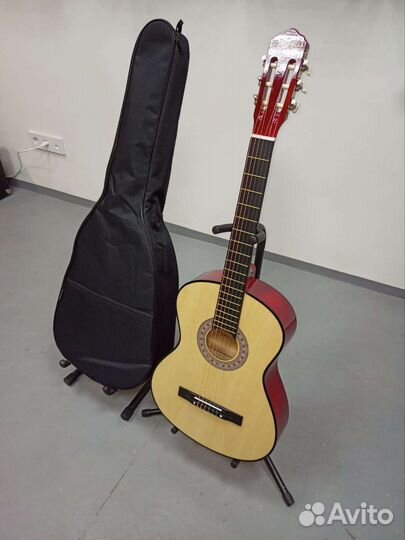 Классическая гитара 3/4