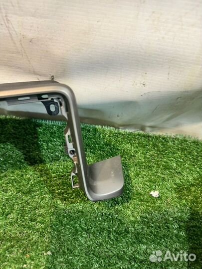 Консоль магнитофона Toyota C-Hr NGX50 8NR-FTS 2017