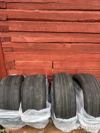 Continental ComfortContact - 5 265/35 R21 и 295/30 R21
