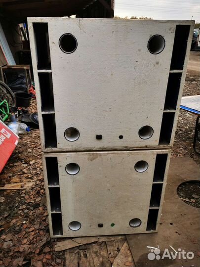 Корпус для сабвуфера 18 дюймов