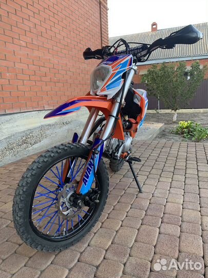 Продажа питбайка Avantis 150 Classic