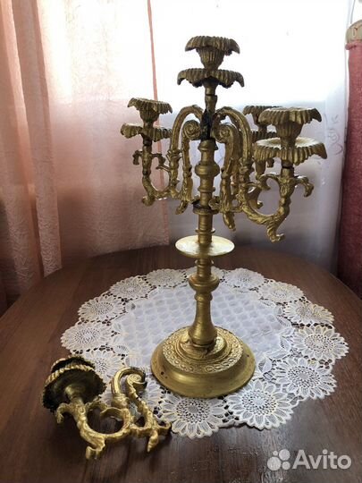 Старинный подсвечник