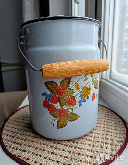 Эмалированный бидончик СССР 4 литра