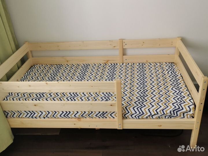 Детская кровать 160 на 80 с матрасом