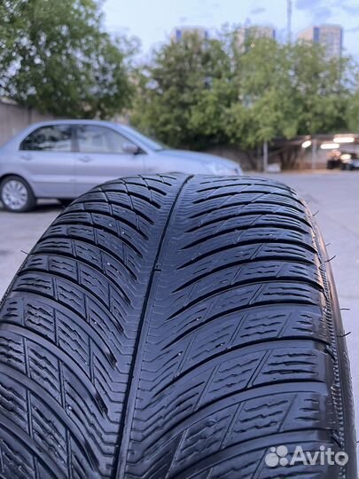 Michelin Pilot Alpin 5 245/40 R20 99W
