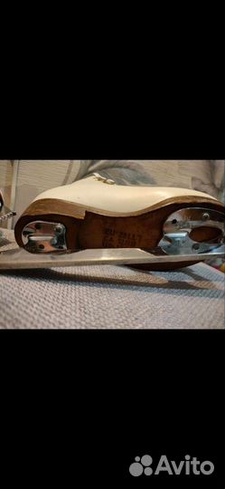 Фигурные коньки wifa