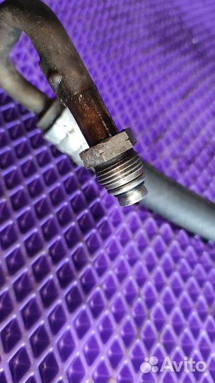 Трубка гур Renault Logan 1