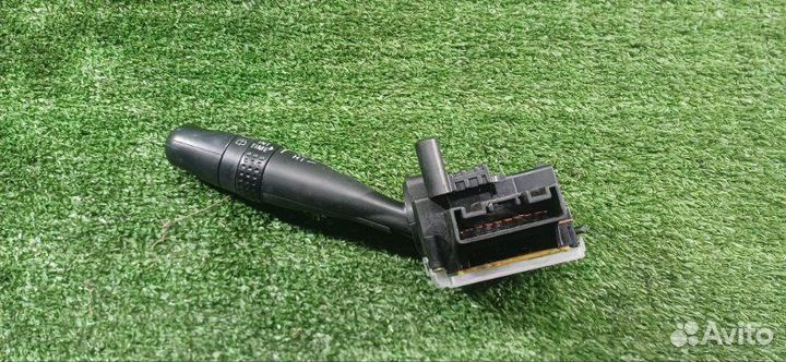 Подрулевой переключатель дворников Toyota Ist