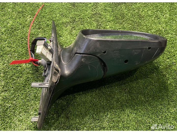 Зеркало наружное правое Peugeot 406 2.0 2001