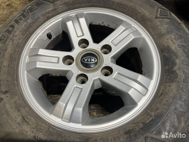 Колеса в сборе 245/70R16 Kia Sorento 1