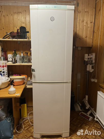 Холодильник electrolux