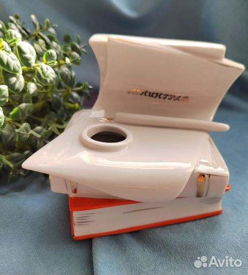 Статуэтка лфз чернильница