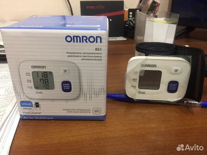 Продам тонометр на запястье omron