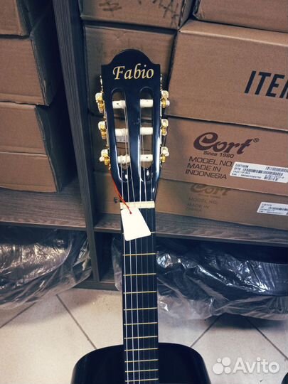 Классическая гитара новая 3/4 Fabio