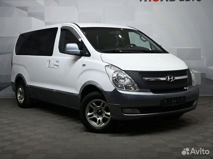 Hyundai Grand Starex 2.5 AT, 2012, 108 640 км