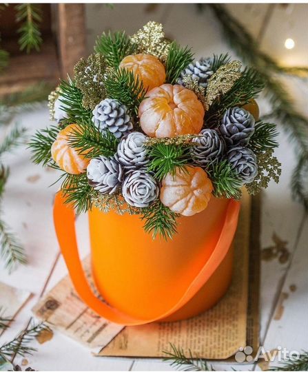 Новогодние цветочные композиции букеты