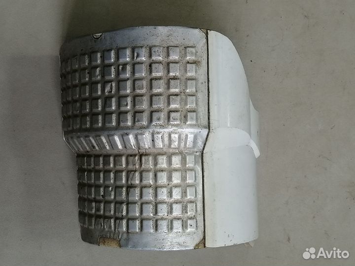 Тепловой экран привода VW Golf 6 2009-2013