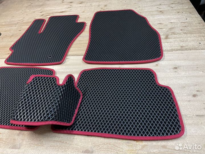 Автоковрики EVA для Mazda 3 2003-2009