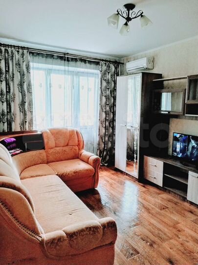 2-к. квартира, 50 м², 4/9 эт.