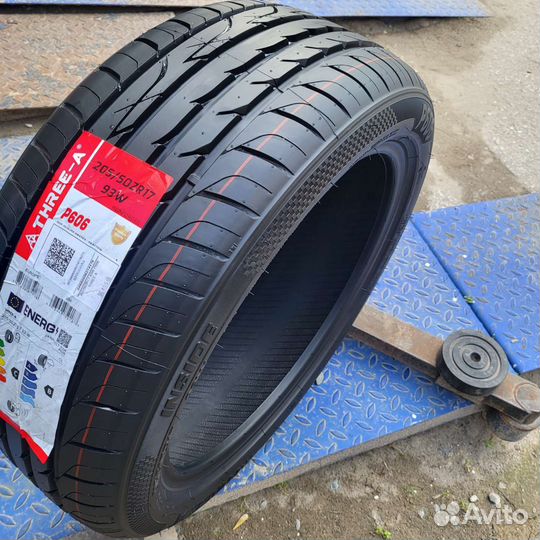 Three-A P606 205/50 R17 93W