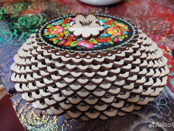 Конфетница деревянная