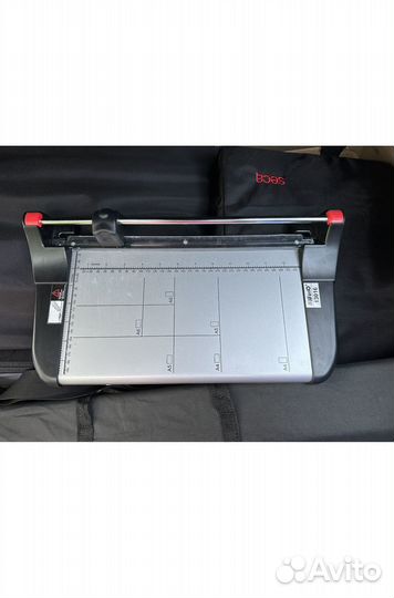 Резак для бумаг