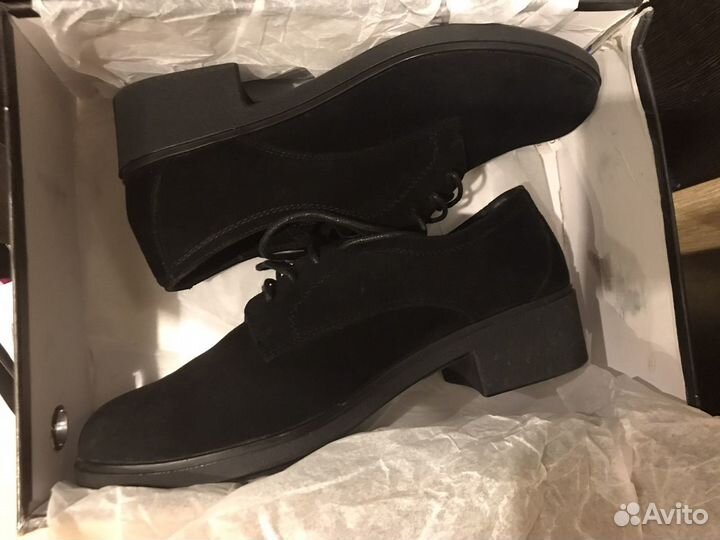 Полуботинки