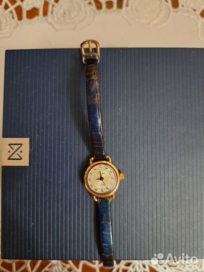 Золотые часы ника женские