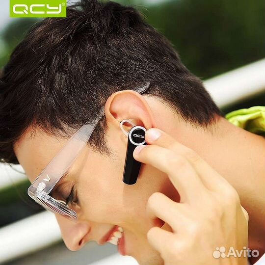 Bluetooth гарнитура QCY Q8 Новые