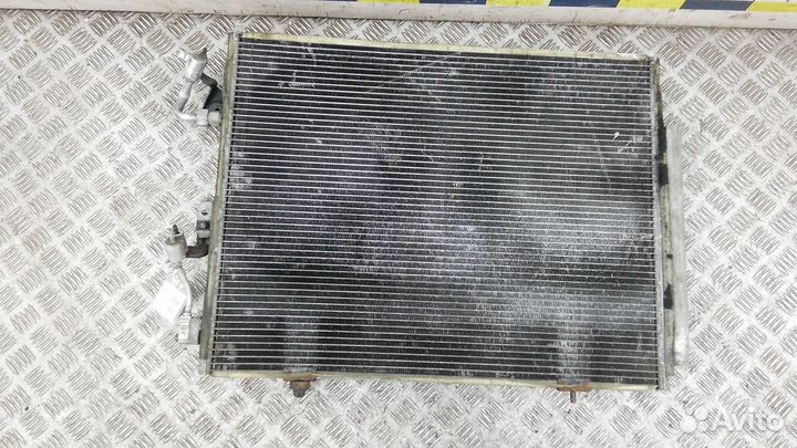 Радиатор кондиционера Mitsubishi Pajero 3 2002