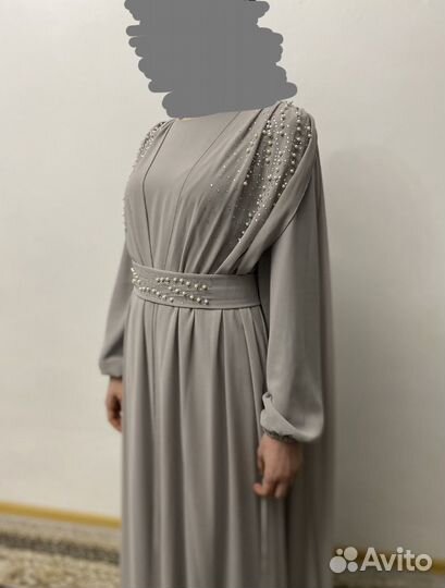 Вечернее платье