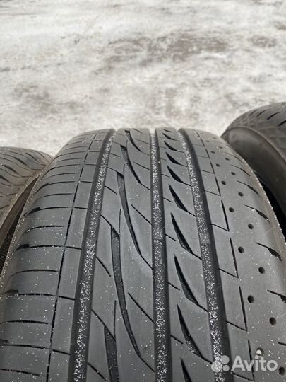 Bridgestone Regno GRVII 225/50 R17 98V