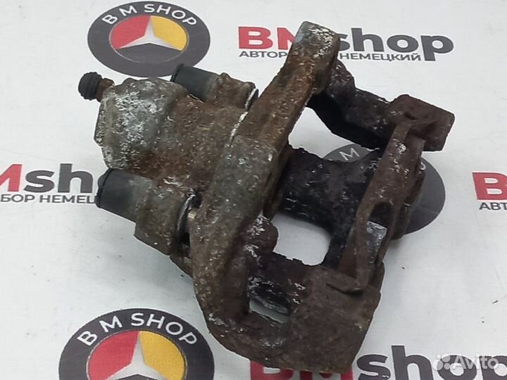 Суппорт задний левый Mercedes-Benz Ml300Cdi W164