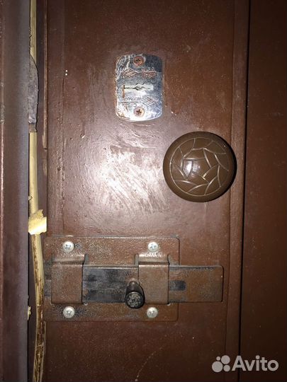 Дверь входная железная бу