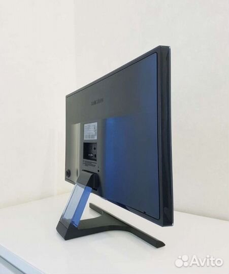 Монитор Samsung 24 дюйма