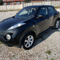 Nissan Juke 1.6 MT, 2012, 200 000 км, с пробегом, цена 950 000 руб.