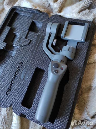 Стабилизатор смартфона DJI Osmo Mobile 2