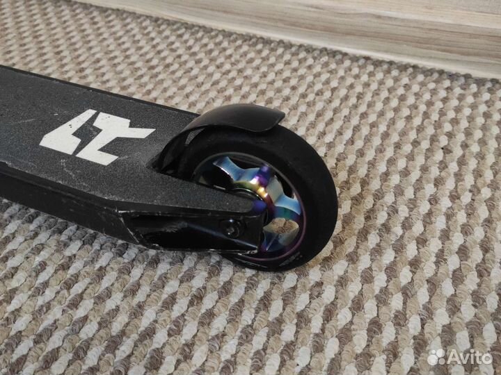 Самокат трюковой Reaction