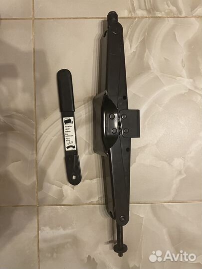 Домкрат новый rolls-royce/ bentley