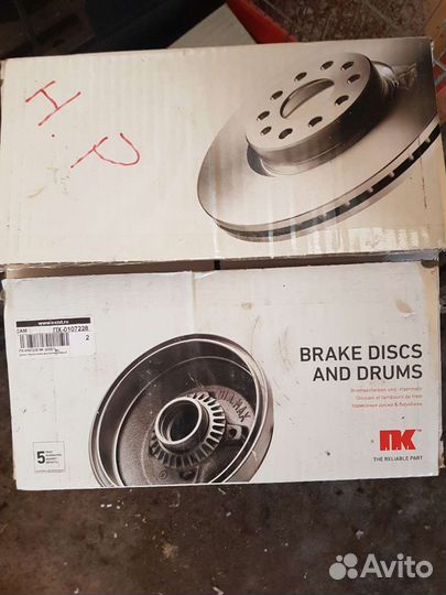 Тормозные диски вентилируемые новые