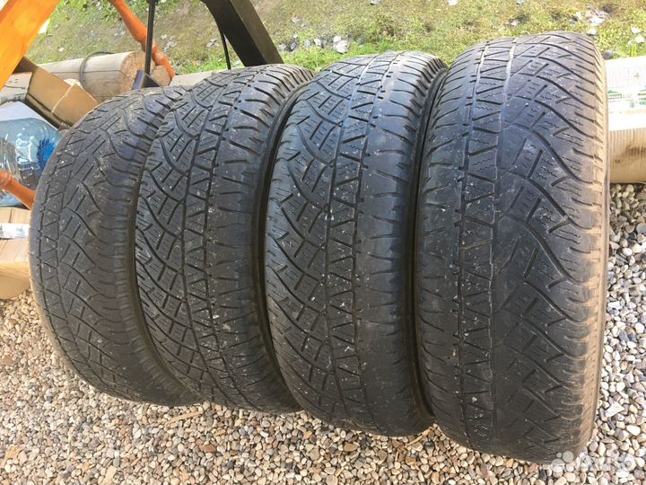 Michelin Latitude Cross 235/65 R17 108V