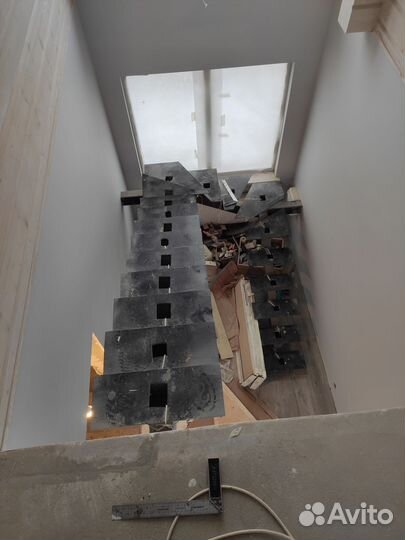 Отделка жб лестницы деревом