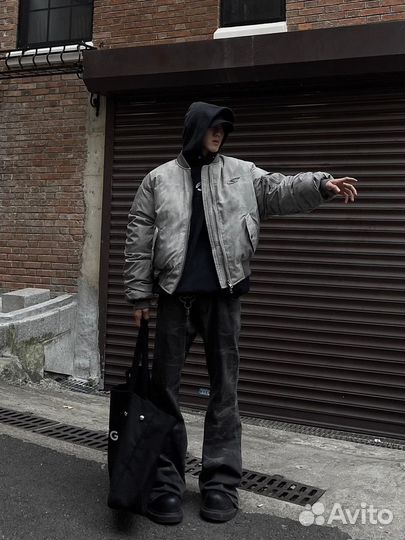 Oversize бомбер balenciaga type