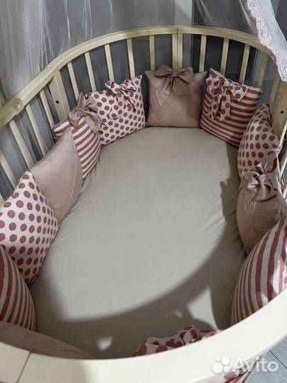 Детская кроватка 8 в 1 с маятником