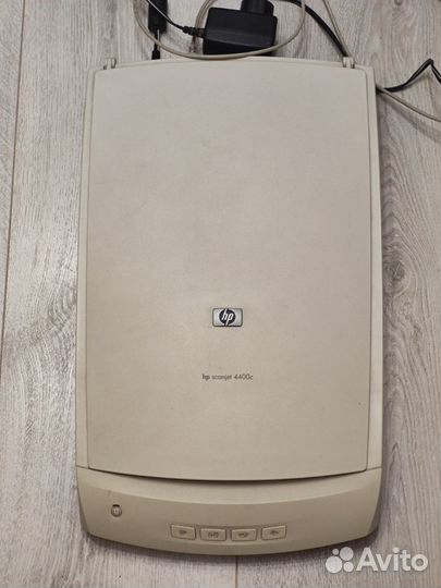 Сканер HP Scanjet 4400c