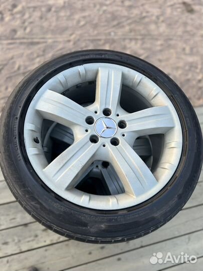 R18 Bridgestone Potenza RE050 225/50, PCD 5x112 DIA 66.6