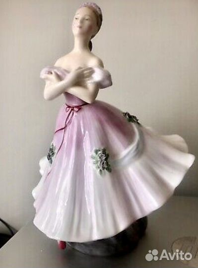 Royal Doulton Ballerina фарфор статуэтка