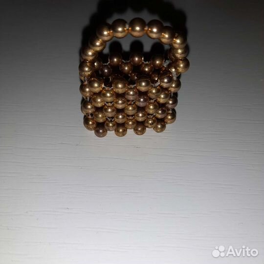 Украшения из бисера