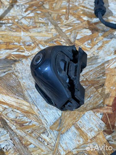 Камера передняя кругового обзора Audi Q7 4m дорест